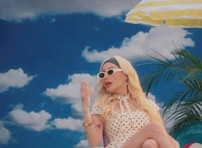 Alexandra Stan, dansa devam!