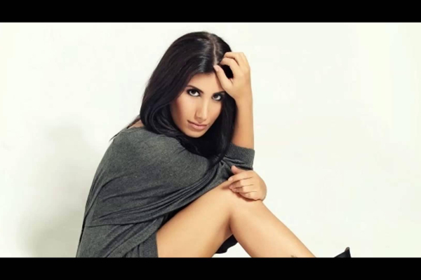 İrem Derici
