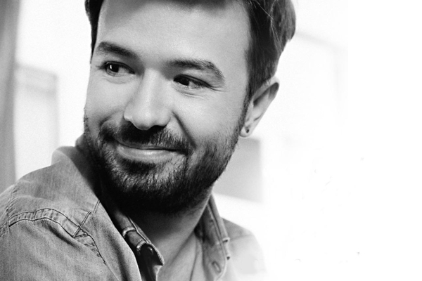 Yalın